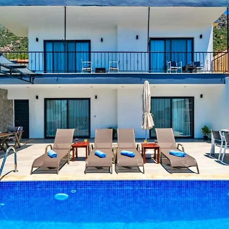 2 Bedroom In With Private Pool And Jakuzzi Kalkan